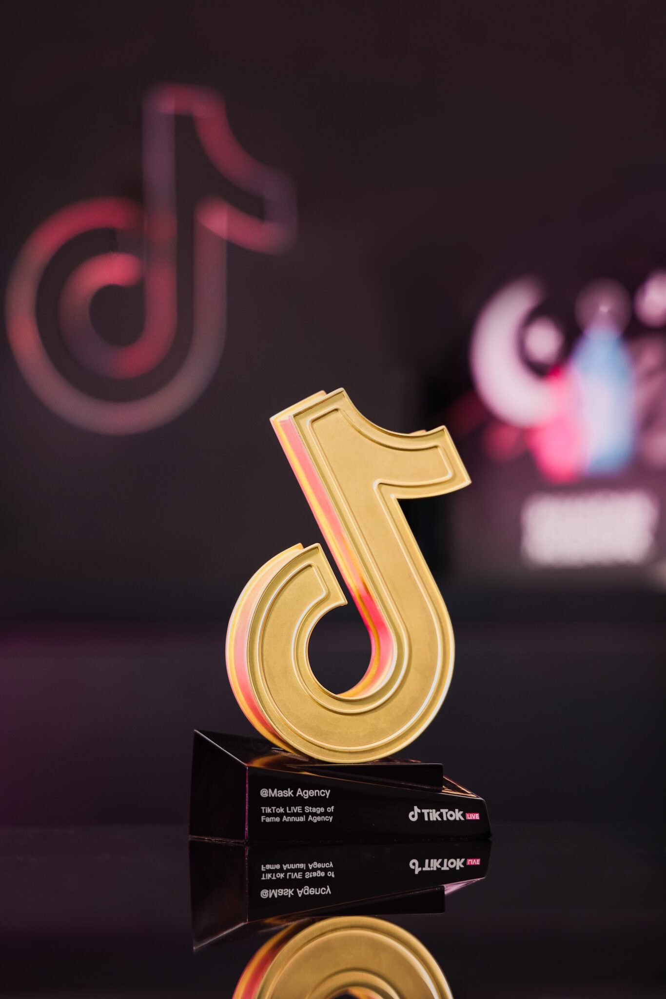 TikTok live Streaming, Tiktok agency Mr. Khatib group